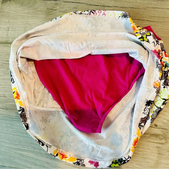 Running Skirts Pink Floral Skirt w Briefs Size 3 Medium Pickleball Golf - Picture 6 of 6